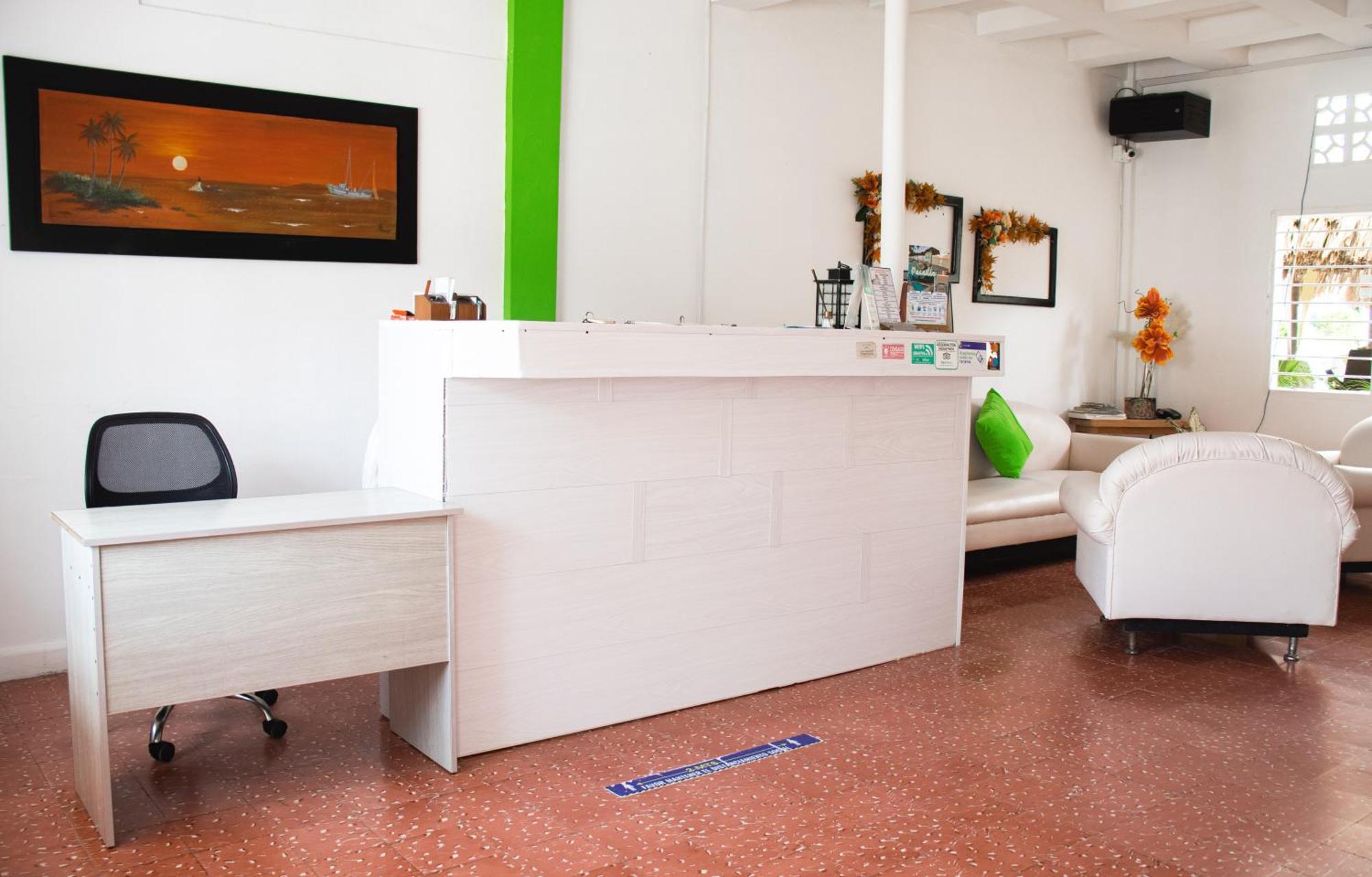 Casa Hotel Las Antillas โตลู ภายนอก รูปภาพ
