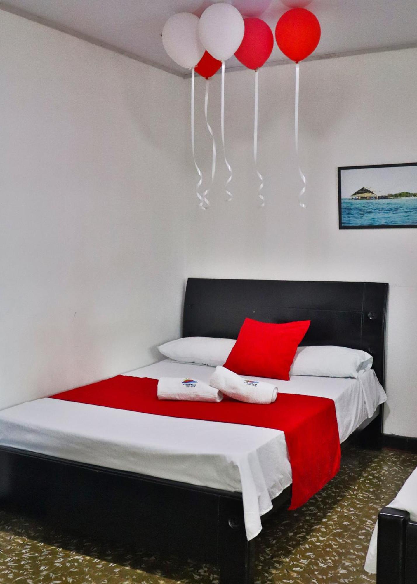 Casa Hotel Las Antillas โตลู ภายนอก รูปภาพ